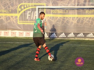 
<a style='margin-left: 5px;' class='btn btn-xs btn-social btn-facebook' href='https://www.facebook.com/sharer/sharer.php?u=https://www.boladovale.com.br/imgs/800-800-90/conteudo/fotos/1456/img1550.jpg' rel='popup' data-width='500' data-height='400'><i class='fa fa-facebook'></i>Compartilhar <span class='hidden-xs'>no Facebook</span>
</a> 
<a class='btn btn-default btn-xs' target='_blank' href='imgs/800-800-90/conteudo/fotos/1456/img1550.jpg'>
<span class='glyphicon glyphicon-cloud-download'></span> Salvar
</a> 
<span></span>