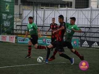 
<a style='margin-left: 5px;' class='btn btn-xs btn-social btn-facebook' href='https://www.facebook.com/sharer/sharer.php?u=https://www.boladovale.com.br/imgs/800-800-90/conteudo/fotos/1456/img1599.jpg' rel='popup' data-width='500' data-height='400'><i class='fa fa-facebook'></i>Compartilhar <span class='hidden-xs'>no Facebook</span>
</a> 
<a class='btn btn-default btn-xs' target='_blank' href='imgs/800-800-90/conteudo/fotos/1456/img1599.jpg'>
<span class='glyphicon glyphicon-cloud-download'></span> Salvar
</a> 
<span></span>