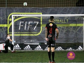 
<a style='margin-left: 5px;' class='btn btn-xs btn-social btn-facebook' href='https://www.facebook.com/sharer/sharer.php?u=https://www.boladovale.com.br/imgs/800-800-90/conteudo/fotos/1456/img1662.jpg' rel='popup' data-width='500' data-height='400'><i class='fa fa-facebook'></i>Compartilhar <span class='hidden-xs'>no Facebook</span>
</a> 
<a class='btn btn-default btn-xs' target='_blank' href='imgs/800-800-90/conteudo/fotos/1456/img1662.jpg'>
<span class='glyphicon glyphicon-cloud-download'></span> Salvar
</a> 
<span></span>
