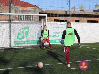 
<a style='margin-left: 5px;' class='btn btn-xs btn-social btn-facebook' href='https://www.facebook.com/sharer/sharer.php?u=https://www.boladovale.com.br/imgs/800-800-90/conteudo/fotos/1458/img4446.jpg' rel='popup' data-width='500' data-height='400'><i class='fa fa-facebook'></i>Compartilhar <span class='hidden-xs'>no Facebook</span>
</a> 
<a class='btn btn-default btn-xs' target='_blank' href='imgs/800-800-90/conteudo/fotos/1458/img4446.jpg'>
<span class='glyphicon glyphicon-cloud-download'></span> Salvar
</a> 
<span></span>
