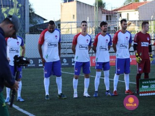 
<a style='margin-left: 5px;' class='btn btn-xs btn-social btn-facebook' href='https://www.facebook.com/sharer/sharer.php?u=https://www.boladovale.com.br/imgs/800-800-90/conteudo/fotos/1458/img4480.jpg' rel='popup' data-width='500' data-height='400'><i class='fa fa-facebook'></i>Compartilhar <span class='hidden-xs'>no Facebook</span>
</a> 
<a class='btn btn-default btn-xs' target='_blank' href='imgs/800-800-90/conteudo/fotos/1458/img4480.jpg'>
<span class='glyphicon glyphicon-cloud-download'></span> Salvar
</a> 
<span></span>