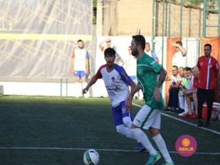 
<a style='margin-left: 5px;' class='btn btn-xs btn-social btn-facebook' href='https://www.facebook.com/sharer/sharer.php?u=https://www.boladovale.com.br/imgs/800-800-90/conteudo/fotos/1458/img4496.jpg' rel='popup' data-width='500' data-height='400'><i class='fa fa-facebook'></i>Compartilhar <span class='hidden-xs'>no Facebook</span>
</a> 
<a class='btn btn-default btn-xs' target='_blank' href='imgs/800-800-90/conteudo/fotos/1458/img4496.jpg'>
<span class='glyphicon glyphicon-cloud-download'></span> Salvar
</a> 
<span></span>