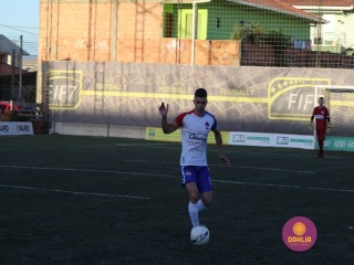 
<a style='margin-left: 5px;' class='btn btn-xs btn-social btn-facebook' href='https://www.facebook.com/sharer/sharer.php?u=https://www.boladovale.com.br/imgs/800-800-90/conteudo/fotos/1458/img4523.jpg' rel='popup' data-width='500' data-height='400'><i class='fa fa-facebook'></i>Compartilhar <span class='hidden-xs'>no Facebook</span>
</a> 
<a class='btn btn-default btn-xs' target='_blank' href='imgs/800-800-90/conteudo/fotos/1458/img4523.jpg'>
<span class='glyphicon glyphicon-cloud-download'></span> Salvar
</a> 
<span></span>