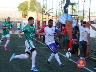 
<a style='margin-left: 5px;' class='btn btn-xs btn-social btn-facebook' href='https://www.facebook.com/sharer/sharer.php?u=https://www.boladovale.com.br/imgs/800-800-90/conteudo/fotos/1458/img4533.jpg' rel='popup' data-width='500' data-height='400'><i class='fa fa-facebook'></i>Compartilhar <span class='hidden-xs'>no Facebook</span>
</a> 
<a class='btn btn-default btn-xs' target='_blank' href='imgs/800-800-90/conteudo/fotos/1458/img4533.jpg'>
<span class='glyphicon glyphicon-cloud-download'></span> Salvar
</a> 
<span></span>