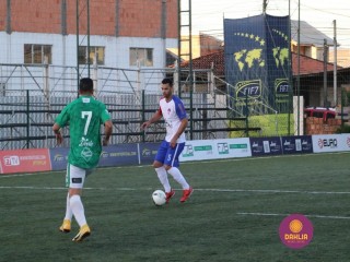 
<a style='margin-left: 5px;' class='btn btn-xs btn-social btn-facebook' href='https://www.facebook.com/sharer/sharer.php?u=https://www.boladovale.com.br/imgs/800-800-90/conteudo/fotos/1458/img4565.jpg' rel='popup' data-width='500' data-height='400'><i class='fa fa-facebook'></i>Compartilhar <span class='hidden-xs'>no Facebook</span>
</a> 
<a class='btn btn-default btn-xs' target='_blank' href='imgs/800-800-90/conteudo/fotos/1458/img4565.jpg'>
<span class='glyphicon glyphicon-cloud-download'></span> Salvar
</a> 
<span></span>