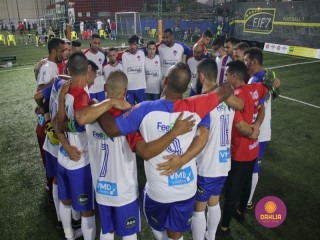 
<a style='margin-left: 5px;' class='btn btn-xs btn-social btn-facebook' href='https://www.facebook.com/sharer/sharer.php?u=https://www.boladovale.com.br/imgs/800-800-90/conteudo/fotos/1458/img4712.jpg' rel='popup' data-width='500' data-height='400'><i class='fa fa-facebook'></i>Compartilhar <span class='hidden-xs'>no Facebook</span>
</a> 
<a class='btn btn-default btn-xs' target='_blank' href='imgs/800-800-90/conteudo/fotos/1458/img4712.jpg'>
<span class='glyphicon glyphicon-cloud-download'></span> Salvar
</a> 
<span></span>