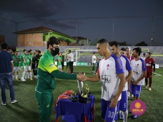 
<a style='margin-left: 5px;' class='btn btn-xs btn-social btn-facebook' href='https://www.facebook.com/sharer/sharer.php?u=https://www.boladovale.com.br/imgs/800-800-90/conteudo/fotos/1458/img4730.jpg' rel='popup' data-width='500' data-height='400'><i class='fa fa-facebook'></i>Compartilhar <span class='hidden-xs'>no Facebook</span>
</a> 
<a class='btn btn-default btn-xs' target='_blank' href='imgs/800-800-90/conteudo/fotos/1458/img4730.jpg'>
<span class='glyphicon glyphicon-cloud-download'></span> Salvar
</a> 
<span></span>
