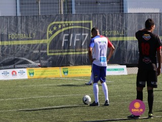 
<a style='margin-left: 5px;' class='btn btn-xs btn-social btn-facebook' href='https://www.facebook.com/sharer/sharer.php?u=https://www.boladovale.com.br/imgs/800-800-90/conteudo/fotos/1459/img4831.jpg' rel='popup' data-width='500' data-height='400'><i class='fa fa-facebook'></i>Compartilhar <span class='hidden-xs'>no Facebook</span>
</a> 
<a class='btn btn-default btn-xs' target='_blank' href='imgs/800-800-90/conteudo/fotos/1459/img4831.jpg'>
<span class='glyphicon glyphicon-cloud-download'></span> Salvar
</a> 
<span></span>