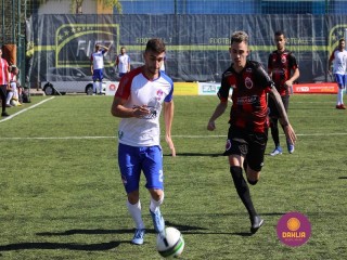
<a style='margin-left: 5px;' class='btn btn-xs btn-social btn-facebook' href='https://www.facebook.com/sharer/sharer.php?u=https://www.boladovale.com.br/imgs/800-800-90/conteudo/fotos/1459/img4847.jpg' rel='popup' data-width='500' data-height='400'><i class='fa fa-facebook'></i>Compartilhar <span class='hidden-xs'>no Facebook</span>
</a> 
<a class='btn btn-default btn-xs' target='_blank' href='imgs/800-800-90/conteudo/fotos/1459/img4847.jpg'>
<span class='glyphicon glyphicon-cloud-download'></span> Salvar
</a> 
<span></span>