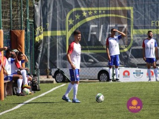 
<a style='margin-left: 5px;' class='btn btn-xs btn-social btn-facebook' href='https://www.facebook.com/sharer/sharer.php?u=https://www.boladovale.com.br/imgs/800-800-90/conteudo/fotos/1459/img4852.jpg' rel='popup' data-width='500' data-height='400'><i class='fa fa-facebook'></i>Compartilhar <span class='hidden-xs'>no Facebook</span>
</a> 
<a class='btn btn-default btn-xs' target='_blank' href='imgs/800-800-90/conteudo/fotos/1459/img4852.jpg'>
<span class='glyphicon glyphicon-cloud-download'></span> Salvar
</a> 
<span></span>