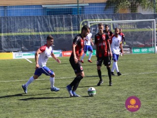 
<a style='margin-left: 5px;' class='btn btn-xs btn-social btn-facebook' href='https://www.facebook.com/sharer/sharer.php?u=https://www.boladovale.com.br/imgs/800-800-90/conteudo/fotos/1459/img4882.jpg' rel='popup' data-width='500' data-height='400'><i class='fa fa-facebook'></i>Compartilhar <span class='hidden-xs'>no Facebook</span>
</a> 
<a class='btn btn-default btn-xs' target='_blank' href='imgs/800-800-90/conteudo/fotos/1459/img4882.jpg'>
<span class='glyphicon glyphicon-cloud-download'></span> Salvar
</a> 
<span></span>