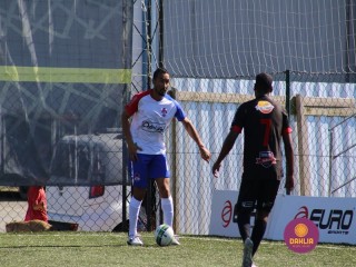 
<a style='margin-left: 5px;' class='btn btn-xs btn-social btn-facebook' href='https://www.facebook.com/sharer/sharer.php?u=https://www.boladovale.com.br/imgs/800-800-90/conteudo/fotos/1459/img4886.jpg' rel='popup' data-width='500' data-height='400'><i class='fa fa-facebook'></i>Compartilhar <span class='hidden-xs'>no Facebook</span>
</a> 
<a class='btn btn-default btn-xs' target='_blank' href='imgs/800-800-90/conteudo/fotos/1459/img4886.jpg'>
<span class='glyphicon glyphicon-cloud-download'></span> Salvar
</a> 
<span></span>