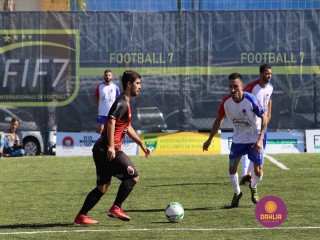
<a style='margin-left: 5px;' class='btn btn-xs btn-social btn-facebook' href='https://www.facebook.com/sharer/sharer.php?u=https://www.boladovale.com.br/imgs/800-800-90/conteudo/fotos/1459/img4906.jpg' rel='popup' data-width='500' data-height='400'><i class='fa fa-facebook'></i>Compartilhar <span class='hidden-xs'>no Facebook</span>
</a> 
<a class='btn btn-default btn-xs' target='_blank' href='imgs/800-800-90/conteudo/fotos/1459/img4906.jpg'>
<span class='glyphicon glyphicon-cloud-download'></span> Salvar
</a> 
<span></span>