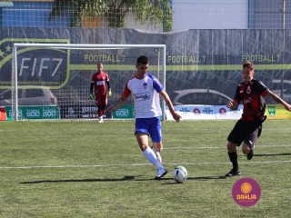
<a style='margin-left: 5px;' class='btn btn-xs btn-social btn-facebook' href='https://www.facebook.com/sharer/sharer.php?u=https://www.boladovale.com.br/imgs/800-800-90/conteudo/fotos/1459/img4913.jpg' rel='popup' data-width='500' data-height='400'><i class='fa fa-facebook'></i>Compartilhar <span class='hidden-xs'>no Facebook</span>
</a> 
<a class='btn btn-default btn-xs' target='_blank' href='imgs/800-800-90/conteudo/fotos/1459/img4913.jpg'>
<span class='glyphicon glyphicon-cloud-download'></span> Salvar
</a> 
<span></span>