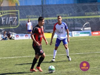 
<a style='margin-left: 5px;' class='btn btn-xs btn-social btn-facebook' href='https://www.facebook.com/sharer/sharer.php?u=https://www.boladovale.com.br/imgs/800-800-90/conteudo/fotos/1459/img4925.jpg' rel='popup' data-width='500' data-height='400'><i class='fa fa-facebook'></i>Compartilhar <span class='hidden-xs'>no Facebook</span>
</a> 
<a class='btn btn-default btn-xs' target='_blank' href='imgs/800-800-90/conteudo/fotos/1459/img4925.jpg'>
<span class='glyphicon glyphicon-cloud-download'></span> Salvar
</a> 
<span></span>
