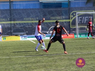 
<a style='margin-left: 5px;' class='btn btn-xs btn-social btn-facebook' href='https://www.facebook.com/sharer/sharer.php?u=https://www.boladovale.com.br/imgs/800-800-90/conteudo/fotos/1459/img4926.jpg' rel='popup' data-width='500' data-height='400'><i class='fa fa-facebook'></i>Compartilhar <span class='hidden-xs'>no Facebook</span>
</a> 
<a class='btn btn-default btn-xs' target='_blank' href='imgs/800-800-90/conteudo/fotos/1459/img4926.jpg'>
<span class='glyphicon glyphicon-cloud-download'></span> Salvar
</a> 
<span></span>