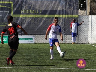 
<a style='margin-left: 5px;' class='btn btn-xs btn-social btn-facebook' href='https://www.facebook.com/sharer/sharer.php?u=https://www.boladovale.com.br/imgs/800-800-90/conteudo/fotos/1459/img5061.jpg' rel='popup' data-width='500' data-height='400'><i class='fa fa-facebook'></i>Compartilhar <span class='hidden-xs'>no Facebook</span>
</a> 
<a class='btn btn-default btn-xs' target='_blank' href='imgs/800-800-90/conteudo/fotos/1459/img5061.jpg'>
<span class='glyphicon glyphicon-cloud-download'></span> Salvar
</a> 
<span></span>