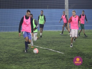 
<a style='margin-left: 5px;' class='btn btn-xs btn-social btn-facebook' href='https://www.facebook.com/sharer/sharer.php?u=https://www.boladovale.com.br/imgs/800-800-90/conteudo/fotos/1460/img5124.jpg' rel='popup' data-width='500' data-height='400'><i class='fa fa-facebook'></i>Compartilhar <span class='hidden-xs'>no Facebook</span>
</a> 
<a class='btn btn-default btn-xs' target='_blank' href='imgs/800-800-90/conteudo/fotos/1460/img5124.jpg'>
<span class='glyphicon glyphicon-cloud-download'></span> Salvar
</a> 
<span></span>