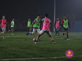 
<a style='margin-left: 5px;' class='btn btn-xs btn-social btn-facebook' href='https://www.facebook.com/sharer/sharer.php?u=https://www.boladovale.com.br/imgs/800-800-90/conteudo/fotos/1460/img5168.jpg' rel='popup' data-width='500' data-height='400'><i class='fa fa-facebook'></i>Compartilhar <span class='hidden-xs'>no Facebook</span>
</a> 
<a class='btn btn-default btn-xs' target='_blank' href='imgs/800-800-90/conteudo/fotos/1460/img5168.jpg'>
<span class='glyphicon glyphicon-cloud-download'></span> Salvar
</a> 
<span></span>