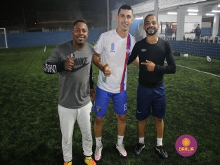 
<a style='margin-left: 5px;' class='btn btn-xs btn-social btn-facebook' href='https://www.facebook.com/sharer/sharer.php?u=https://www.boladovale.com.br/imgs/800-800-90/conteudo/fotos/1460/img5193.jpg' rel='popup' data-width='500' data-height='400'><i class='fa fa-facebook'></i>Compartilhar <span class='hidden-xs'>no Facebook</span>
</a> 
<a class='btn btn-default btn-xs' target='_blank' href='imgs/800-800-90/conteudo/fotos/1460/img5193.jpg'>
<span class='glyphicon glyphicon-cloud-download'></span> Salvar
</a> 
<span></span>