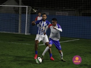 
<a style='margin-left: 5px;' class='btn btn-xs btn-social btn-facebook' href='https://www.facebook.com/sharer/sharer.php?u=https://www.boladovale.com.br/imgs/800-800-90/conteudo/fotos/1461/img5536.jpg' rel='popup' data-width='500' data-height='400'><i class='fa fa-facebook'></i>Compartilhar <span class='hidden-xs'>no Facebook</span>
</a> 
<a class='btn btn-default btn-xs' target='_blank' href='imgs/800-800-90/conteudo/fotos/1461/img5536.jpg'>
<span class='glyphicon glyphicon-cloud-download'></span> Salvar
</a> 
<span></span>