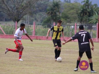 
<a style='margin-left: 5px;' class='btn btn-xs btn-social btn-facebook' href='https://www.facebook.com/sharer/sharer.php?u=https://www.boladovale.com.br/imgs/800-800-90/conteudo/fotos/1462/img8465.jpg' rel='popup' data-width='500' data-height='400'><i class='fa fa-facebook'></i>Compartilhar <span class='hidden-xs'>no Facebook</span>
</a> 
<a class='btn btn-default btn-xs' target='_blank' href='imgs/800-800-90/conteudo/fotos/1462/img8465.jpg'>
<span class='glyphicon glyphicon-cloud-download'></span> Salvar
</a> 
<span></span>