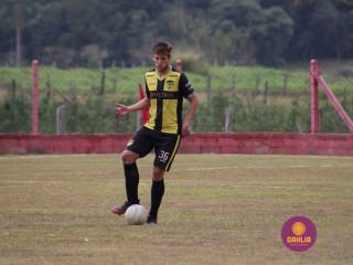 
<a style='margin-left: 5px;' class='btn btn-xs btn-social btn-facebook' href='https://www.facebook.com/sharer/sharer.php?u=https://www.boladovale.com.br/imgs/800-800-90/conteudo/fotos/1462/img8474.jpg' rel='popup' data-width='500' data-height='400'><i class='fa fa-facebook'></i>Compartilhar <span class='hidden-xs'>no Facebook</span>
</a> 
<a class='btn btn-default btn-xs' target='_blank' href='imgs/800-800-90/conteudo/fotos/1462/img8474.jpg'>
<span class='glyphicon glyphicon-cloud-download'></span> Salvar
</a> 
<span></span>