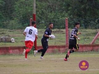 
<a style='margin-left: 5px;' class='btn btn-xs btn-social btn-facebook' href='https://www.facebook.com/sharer/sharer.php?u=https://www.boladovale.com.br/imgs/800-800-90/conteudo/fotos/1462/img8477.jpg' rel='popup' data-width='500' data-height='400'><i class='fa fa-facebook'></i>Compartilhar <span class='hidden-xs'>no Facebook</span>
</a> 
<a class='btn btn-default btn-xs' target='_blank' href='imgs/800-800-90/conteudo/fotos/1462/img8477.jpg'>
<span class='glyphicon glyphicon-cloud-download'></span> Salvar
</a> 
<span></span>