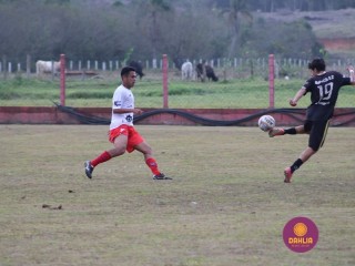 
<a style='margin-left: 5px;' class='btn btn-xs btn-social btn-facebook' href='https://www.facebook.com/sharer/sharer.php?u=https://www.boladovale.com.br/imgs/800-800-90/conteudo/fotos/1462/img8549.jpg' rel='popup' data-width='500' data-height='400'><i class='fa fa-facebook'></i>Compartilhar <span class='hidden-xs'>no Facebook</span>
</a> 
<a class='btn btn-default btn-xs' target='_blank' href='imgs/800-800-90/conteudo/fotos/1462/img8549.jpg'>
<span class='glyphicon glyphicon-cloud-download'></span> Salvar
</a> 
<span></span>