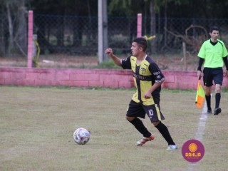 
<a style='margin-left: 5px;' class='btn btn-xs btn-social btn-facebook' href='https://www.facebook.com/sharer/sharer.php?u=https://www.boladovale.com.br/imgs/800-800-90/conteudo/fotos/1462/img8565.jpg' rel='popup' data-width='500' data-height='400'><i class='fa fa-facebook'></i>Compartilhar <span class='hidden-xs'>no Facebook</span>
</a> 
<a class='btn btn-default btn-xs' target='_blank' href='imgs/800-800-90/conteudo/fotos/1462/img8565.jpg'>
<span class='glyphicon glyphicon-cloud-download'></span> Salvar
</a> 
<span></span>