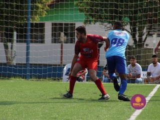 
<a style='margin-left: 5px;' class='btn btn-xs btn-social btn-facebook' href='https://www.facebook.com/sharer/sharer.php?u=https://www.boladovale.com.br/imgs/800-800-90/conteudo/fotos/1463/img9761.jpg' rel='popup' data-width='500' data-height='400'><i class='fa fa-facebook'></i>Compartilhar <span class='hidden-xs'>no Facebook</span>
</a> 
<a class='btn btn-default btn-xs' target='_blank' href='imgs/800-800-90/conteudo/fotos/1463/img9761.jpg'>
<span class='glyphicon glyphicon-cloud-download'></span> Salvar
</a> 
<span></span>