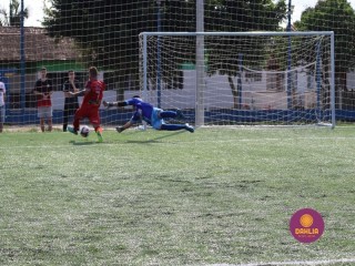 
<a style='margin-left: 5px;' class='btn btn-xs btn-social btn-facebook' href='https://www.facebook.com/sharer/sharer.php?u=https://www.boladovale.com.br/imgs/800-800-90/conteudo/fotos/1463/img9861.jpg' rel='popup' data-width='500' data-height='400'><i class='fa fa-facebook'></i>Compartilhar <span class='hidden-xs'>no Facebook</span>
</a> 
<a class='btn btn-default btn-xs' target='_blank' href='imgs/800-800-90/conteudo/fotos/1463/img9861.jpg'>
<span class='glyphicon glyphicon-cloud-download'></span> Salvar
</a> 
<span></span>