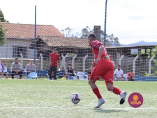
<a style='margin-left: 5px;' class='btn btn-xs btn-social btn-facebook' href='https://www.facebook.com/sharer/sharer.php?u=https://www.boladovale.com.br/imgs/800-800-90/conteudo/fotos/1463/img9876.jpg' rel='popup' data-width='500' data-height='400'><i class='fa fa-facebook'></i>Compartilhar <span class='hidden-xs'>no Facebook</span>
</a> 
<a class='btn btn-default btn-xs' target='_blank' href='imgs/800-800-90/conteudo/fotos/1463/img9876.jpg'>
<span class='glyphicon glyphicon-cloud-download'></span> Salvar
</a> 
<span></span>