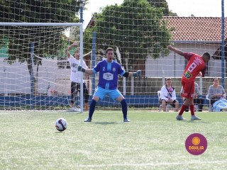 
<a style='margin-left: 5px;' class='btn btn-xs btn-social btn-facebook' href='https://www.facebook.com/sharer/sharer.php?u=https://www.boladovale.com.br/imgs/800-800-90/conteudo/fotos/1463/img9884.jpg' rel='popup' data-width='500' data-height='400'><i class='fa fa-facebook'></i>Compartilhar <span class='hidden-xs'>no Facebook</span>
</a> 
<a class='btn btn-default btn-xs' target='_blank' href='imgs/800-800-90/conteudo/fotos/1463/img9884.jpg'>
<span class='glyphicon glyphicon-cloud-download'></span> Salvar
</a> 
<span></span>