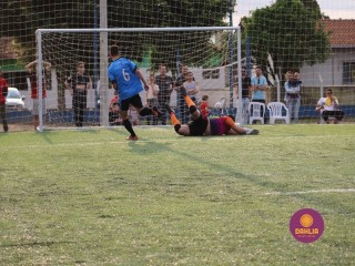 
<a style='margin-left: 5px;' class='btn btn-xs btn-social btn-facebook' href='https://www.facebook.com/sharer/sharer.php?u=https://www.boladovale.com.br/imgs/800-800-90/conteudo/fotos/1464/img0062.jpg' rel='popup' data-width='500' data-height='400'><i class='fa fa-facebook'></i>Compartilhar <span class='hidden-xs'>no Facebook</span>
</a> 
<a class='btn btn-default btn-xs' target='_blank' href='imgs/800-800-90/conteudo/fotos/1464/img0062.jpg'>
<span class='glyphicon glyphicon-cloud-download'></span> Salvar
</a> 
<span></span>