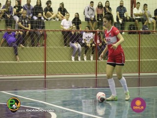 
<a style='margin-left: 5px;' class='btn btn-xs btn-social btn-facebook' href='https://www.facebook.com/sharer/sharer.php?u=https://www.boladovale.com.br/imgs/800-800-90/conteudo/fotos/1465/img0974.jpg' rel='popup' data-width='500' data-height='400'><i class='fa fa-facebook'></i>Compartilhar <span class='hidden-xs'>no Facebook</span>
</a> 
<a class='btn btn-default btn-xs' target='_blank' href='imgs/800-800-90/conteudo/fotos/1465/img0974.jpg'>
<span class='glyphicon glyphicon-cloud-download'></span> Salvar
</a> 
<span></span>