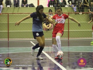 
<a style='margin-left: 5px;' class='btn btn-xs btn-social btn-facebook' href='https://www.facebook.com/sharer/sharer.php?u=https://www.boladovale.com.br/imgs/800-800-90/conteudo/fotos/1465/img0986.jpg' rel='popup' data-width='500' data-height='400'><i class='fa fa-facebook'></i>Compartilhar <span class='hidden-xs'>no Facebook</span>
</a> 
<a class='btn btn-default btn-xs' target='_blank' href='imgs/800-800-90/conteudo/fotos/1465/img0986.jpg'>
<span class='glyphicon glyphicon-cloud-download'></span> Salvar
</a> 
<span></span>