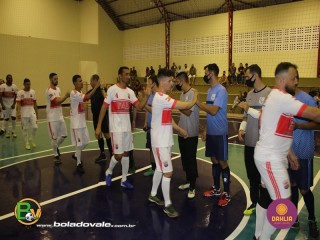 
<a style='margin-left: 5px;' class='btn btn-xs btn-social btn-facebook' href='https://www.facebook.com/sharer/sharer.php?u=https://www.boladovale.com.br/imgs/800-800-90/conteudo/fotos/1466/img1087.jpg' rel='popup' data-width='500' data-height='400'><i class='fa fa-facebook'></i>Compartilhar <span class='hidden-xs'>no Facebook</span>
</a> 
<a class='btn btn-default btn-xs' target='_blank' href='imgs/800-800-90/conteudo/fotos/1466/img1087.jpg'>
<span class='glyphicon glyphicon-cloud-download'></span> Salvar
</a> 
<span></span>