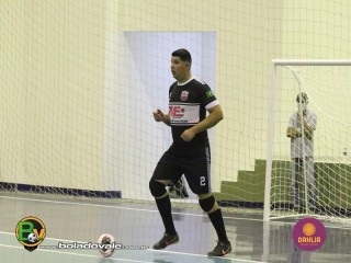 
<a style='margin-left: 5px;' class='btn btn-xs btn-social btn-facebook' href='https://www.facebook.com/sharer/sharer.php?u=https://www.boladovale.com.br/imgs/800-800-90/conteudo/fotos/1466/img1207.jpg' rel='popup' data-width='500' data-height='400'><i class='fa fa-facebook'></i>Compartilhar <span class='hidden-xs'>no Facebook</span>
</a> 
<a class='btn btn-default btn-xs' target='_blank' href='imgs/800-800-90/conteudo/fotos/1466/img1207.jpg'>
<span class='glyphicon glyphicon-cloud-download'></span> Salvar
</a> 
<span></span>