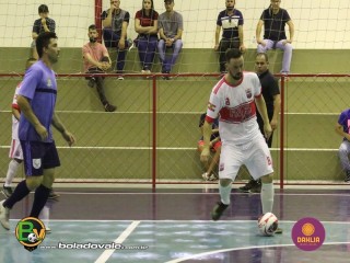 
<a style='margin-left: 5px;' class='btn btn-xs btn-social btn-facebook' href='https://www.facebook.com/sharer/sharer.php?u=https://www.boladovale.com.br/imgs/800-800-90/conteudo/fotos/1466/img1210.jpg' rel='popup' data-width='500' data-height='400'><i class='fa fa-facebook'></i>Compartilhar <span class='hidden-xs'>no Facebook</span>
</a> 
<a class='btn btn-default btn-xs' target='_blank' href='imgs/800-800-90/conteudo/fotos/1466/img1210.jpg'>
<span class='glyphicon glyphicon-cloud-download'></span> Salvar
</a> 
<span></span>