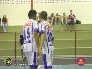 
<a style='margin-left: 5px;' class='btn btn-xs btn-social btn-facebook' href='https://www.facebook.com/sharer/sharer.php?u=https://www.boladovale.com.br/imgs/800-800-90/conteudo/fotos/1468/img1467.jpg' rel='popup' data-width='500' data-height='400'><i class='fa fa-facebook'></i>Compartilhar <span class='hidden-xs'>no Facebook</span>
</a> 
<a class='btn btn-default btn-xs' target='_blank' href='imgs/800-800-90/conteudo/fotos/1468/img1467.jpg'>
<span class='glyphicon glyphicon-cloud-download'></span> Salvar
</a> 
<span></span>