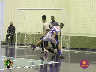 
<a style='margin-left: 5px;' class='btn btn-xs btn-social btn-facebook' href='https://www.facebook.com/sharer/sharer.php?u=https://www.boladovale.com.br/imgs/800-800-90/conteudo/fotos/1468/img1488.jpg' rel='popup' data-width='500' data-height='400'><i class='fa fa-facebook'></i>Compartilhar <span class='hidden-xs'>no Facebook</span>
</a> 
<a class='btn btn-default btn-xs' target='_blank' href='imgs/800-800-90/conteudo/fotos/1468/img1488.jpg'>
<span class='glyphicon glyphicon-cloud-download'></span> Salvar
</a> 
<span></span>