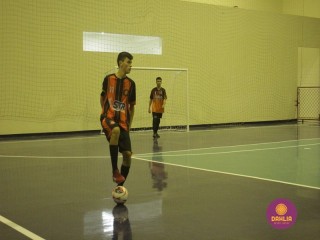 
<a style='margin-left: 5px;' class='btn btn-xs btn-social btn-facebook' href='https://www.facebook.com/sharer/sharer.php?u=https://www.boladovale.com.br/imgs/800-800-90/conteudo/fotos/1471/img8203.jpg' rel='popup' data-width='500' data-height='400'><i class='fa fa-facebook'></i>Compartilhar <span class='hidden-xs'>no Facebook</span>
</a> 
<a class='btn btn-default btn-xs' target='_blank' href='imgs/800-800-90/conteudo/fotos/1471/img8203.jpg'>
<span class='glyphicon glyphicon-cloud-download'></span> Salvar
</a> 
<span></span>