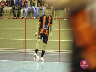 
<a style='margin-left: 5px;' class='btn btn-xs btn-social btn-facebook' href='https://www.facebook.com/sharer/sharer.php?u=https://www.boladovale.com.br/imgs/800-800-90/conteudo/fotos/1471/img8227.jpg' rel='popup' data-width='500' data-height='400'><i class='fa fa-facebook'></i>Compartilhar <span class='hidden-xs'>no Facebook</span>
</a> 
<a class='btn btn-default btn-xs' target='_blank' href='imgs/800-800-90/conteudo/fotos/1471/img8227.jpg'>
<span class='glyphicon glyphicon-cloud-download'></span> Salvar
</a> 
<span></span>