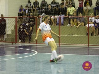 
<a style='margin-left: 5px;' class='btn btn-xs btn-social btn-facebook' href='https://www.facebook.com/sharer/sharer.php?u=https://www.boladovale.com.br/imgs/800-800-90/conteudo/fotos/1472/img8339.jpg' rel='popup' data-width='500' data-height='400'><i class='fa fa-facebook'></i>Compartilhar <span class='hidden-xs'>no Facebook</span>
</a> 
<a class='btn btn-default btn-xs' target='_blank' href='imgs/800-800-90/conteudo/fotos/1472/img8339.jpg'>
<span class='glyphicon glyphicon-cloud-download'></span> Salvar
</a> 
<span></span>