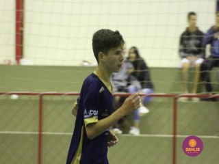 
<a style='margin-left: 5px;' class='btn btn-xs btn-social btn-facebook' href='https://www.facebook.com/sharer/sharer.php?u=https://www.boladovale.com.br/imgs/800-800-90/conteudo/fotos/1473/img8412.jpg' rel='popup' data-width='500' data-height='400'><i class='fa fa-facebook'></i>Compartilhar <span class='hidden-xs'>no Facebook</span>
</a> 
<a class='btn btn-default btn-xs' target='_blank' href='imgs/800-800-90/conteudo/fotos/1473/img8412.jpg'>
<span class='glyphicon glyphicon-cloud-download'></span> Salvar
</a> 
<span></span>
