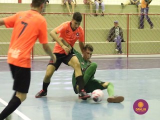 
<a style='margin-left: 5px;' class='btn btn-xs btn-social btn-facebook' href='https://www.facebook.com/sharer/sharer.php?u=https://www.boladovale.com.br/imgs/800-800-90/conteudo/fotos/1484/img8494.jpg' rel='popup' data-width='500' data-height='400'><i class='fa fa-facebook'></i>Compartilhar <span class='hidden-xs'>no Facebook</span>
</a> 
<a class='btn btn-default btn-xs' target='_blank' href='imgs/800-800-90/conteudo/fotos/1484/img8494.jpg'>
<span class='glyphicon glyphicon-cloud-download'></span> Salvar
</a> 
<span></span>