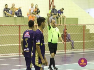 
<a style='margin-left: 5px;' class='btn btn-xs btn-social btn-facebook' href='https://www.facebook.com/sharer/sharer.php?u=https://www.boladovale.com.br/imgs/800-800-90/conteudo/fotos/1486/img8566.jpg' rel='popup' data-width='500' data-height='400'><i class='fa fa-facebook'></i>Compartilhar <span class='hidden-xs'>no Facebook</span>
</a> 
<a class='btn btn-default btn-xs' target='_blank' href='imgs/800-800-90/conteudo/fotos/1486/img8566.jpg'>
<span class='glyphicon glyphicon-cloud-download'></span> Salvar
</a> 
<span></span>