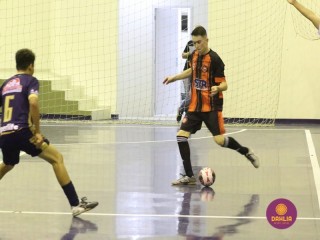 
<a style='margin-left: 5px;' class='btn btn-xs btn-social btn-facebook' href='https://www.facebook.com/sharer/sharer.php?u=https://www.boladovale.com.br/imgs/800-800-90/conteudo/fotos/1486/img8569.jpg' rel='popup' data-width='500' data-height='400'><i class='fa fa-facebook'></i>Compartilhar <span class='hidden-xs'>no Facebook</span>
</a> 
<a class='btn btn-default btn-xs' target='_blank' href='imgs/800-800-90/conteudo/fotos/1486/img8569.jpg'>
<span class='glyphicon glyphicon-cloud-download'></span> Salvar
</a> 
<span></span>