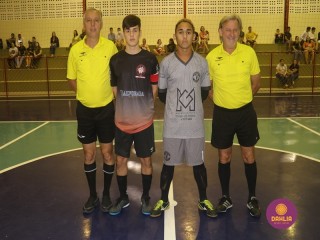 
<a style='margin-left: 5px;' class='btn btn-xs btn-social btn-facebook' href='https://www.facebook.com/sharer/sharer.php?u=https://www.boladovale.com.br/imgs/800-800-90/conteudo/fotos/1487/img8610.jpg' rel='popup' data-width='500' data-height='400'><i class='fa fa-facebook'></i>Compartilhar <span class='hidden-xs'>no Facebook</span>
</a> 
<a class='btn btn-default btn-xs' target='_blank' href='imgs/800-800-90/conteudo/fotos/1487/img8610.jpg'>
<span class='glyphicon glyphicon-cloud-download'></span> Salvar
</a> 
<span></span>